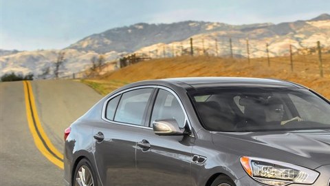 K900