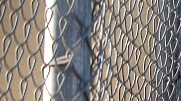 Tras la amenaza del martes, el LAUSD reanudó su jornada académica, pero no sin antes tomar medidas de precaución.