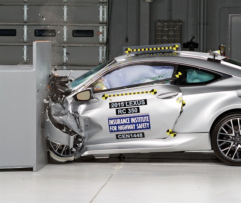 El Lexus RC es uno de los más seguros.