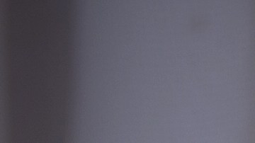 Las velas prendidas son un peligro para los gatos y perros.