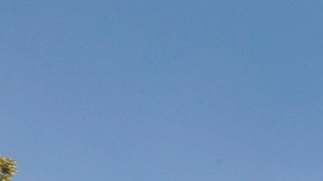 Según la acusación, que fue sometida a una corte federal en octubre, los dueños de la empresa HP Tow le dieron 2,650 dólares en sobornos al edil Valentín Amezquita, sin saber que éste grababa en audio y en video las conversaciones para el FBI, con el fin de lograr un aumento a las cuotas de remolque. /AURELIA VENTURA