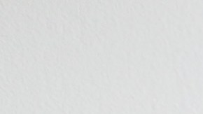 Juan López salió huyendo de la violencia de las maras en su natal El Salvador. / AURELIA VENTURA