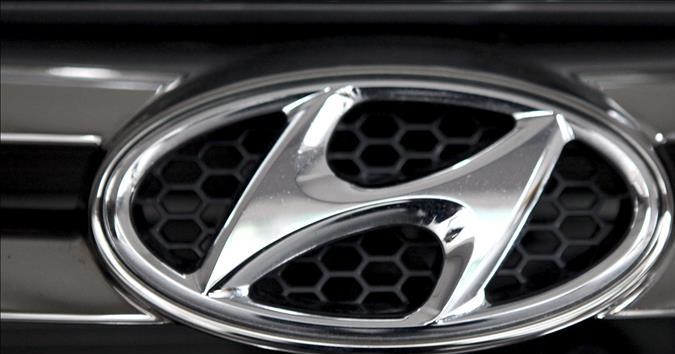 hyundai logo