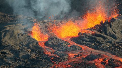 Todo indica que la extinción masiva más grande en la historia de la Tierra fue producida por intensa actividad volcánica hace casi un millón de años.