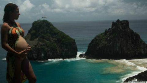 Las embarazadas no pueden parir en Fernando de Noronha.