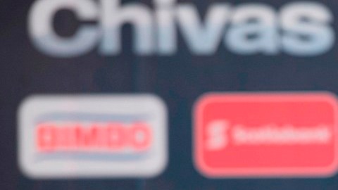 “Festejaremos el centenario del América con un título de Chivas, el número 12 en nuestra historia”, sentenció Jorge Vergara.