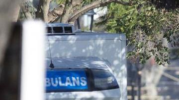 La pista principal que investiga la policía es la de un atentado suicida.