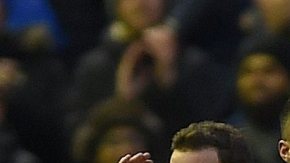 Manchester United levanta la cara en la Premier League.