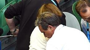 Nigel Sears, entrenador de Ana Ivanovic y suegro de Andy Murray se desvaneció mientras jugaba la tenista serbia en el Abierto de Australia. Foto: EFE.