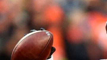 "Este ‘podría ser mi último rodeo". Dijo Manning a Bellichick y esto fue captado por un micrófono de NFL Network tras el juego del domingo.