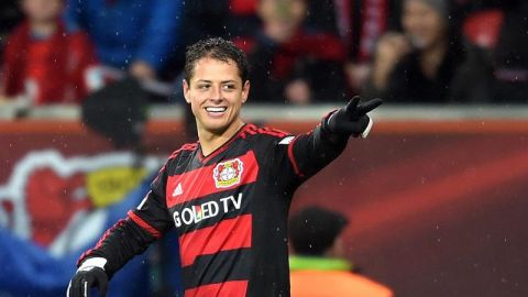 Javier "Chicharito"Hernández llegó a 21 goles en esta temporada con el Bayer Leverkusen, 13 de ellos en Bundesliga. Foto: EFE.