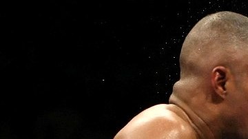 Tito Trinidad (izq) en su combate ante Roy Jones Jr.