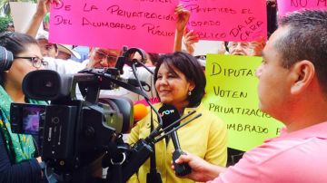 Lla alcaldesa del municipio mexicano de Temixco, Gisela Mota, del izquierdista Partido de la Revolución Democrática.