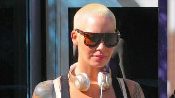 Amber aseguró que los comentarios de Kanye no le sorprenden, pues cree que es un “payaso”.