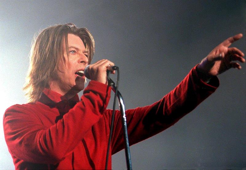 David Bowie durante un concierto en Viena, Austria, en 1999.
