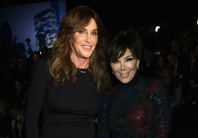 Caitlyn y Kris mantienen una relación cordial por sus hijas, Kendall y Kylie, e incluso pasaron las fiestas de Navidad juntas.