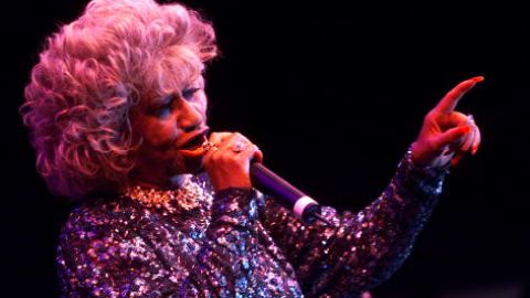 Celia Cruz cantando en 
el Music Midtown Festival en Atlanta en 2000.