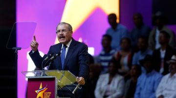 El presidente dominicano, Danilo Medina, pronuncia un discurso durante un evento de su campaña de reelección