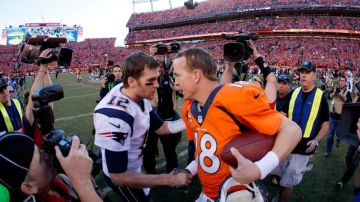 El 19 de enero de 2014, Brady felicitó a Manning luego que éste y sus Broncos ganaran el juego de campeonato de la AFC.