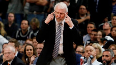 Gregg Popovich dijo que "fue un juego entre hombres y niños".