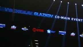 Charles Martin derrotó al ucraniano Vyacheslav Glazkov en el tercer asalto, por nocout técnico. Foto: Getty Images.