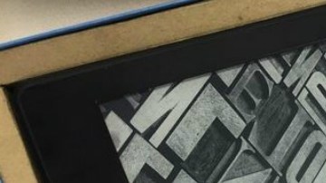 "Wow, FedEx. Me cambiaste mi nuevo Kindle por una muestra de un tumor", compartió el cliente en su cuenta de Twitter.