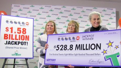 La familia Robinson de Tennessee ganó parte del premio mayor de Powerball que se ha jugado en EEUU.