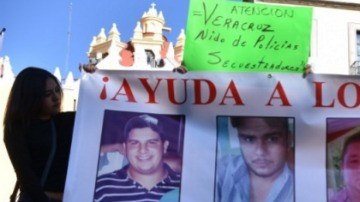 La Fiscalía Especializada de Búsqueda de Personas Desaparecidas, adscrita a la PGR, recibió la denuncia de Bernardo Benítez, padre de una de las víctimas