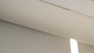 Cientos de personas acuden a realizar trámites a los consulados de México en el mundo. / Foto: Aurelia Ventura