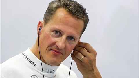 A finales de 2013, Schumacher sufrió un accidente esquiando, el cual tuvo consecuencias fatales.