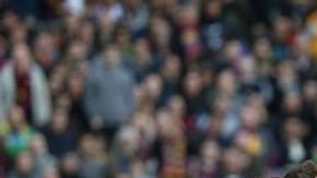 El defensa del Atlético de Madrid, Filipe Luis, fue expulsado en el partido frente a Barcelona, por una fuerte entrada sobre Messi. Foto: EFE.