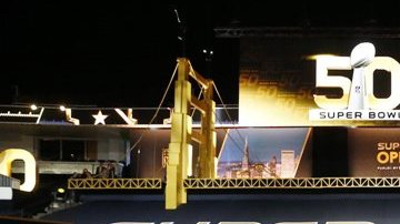 La NFL quiere que la edición 50 del Super Bowl sea inolvidable.