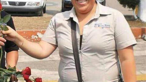 La periodista Anabel Flores Salazar fue sacada de su domicilio.