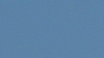 El papa Francisco sonríe a su llegada a celebrar misa en Ciudad Juárez.