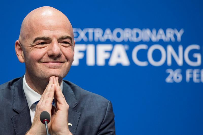 Gianni Infantino: La FIFA quiere ampliar el Mundial.
