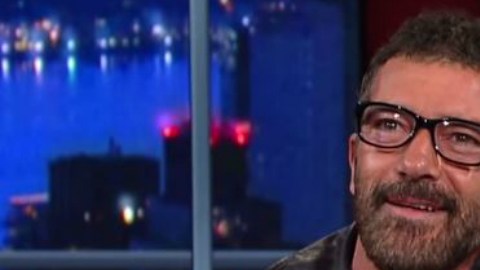 El intérprete eligió la escuela Central St. Martins de Londres para cursar estudios de diseño.