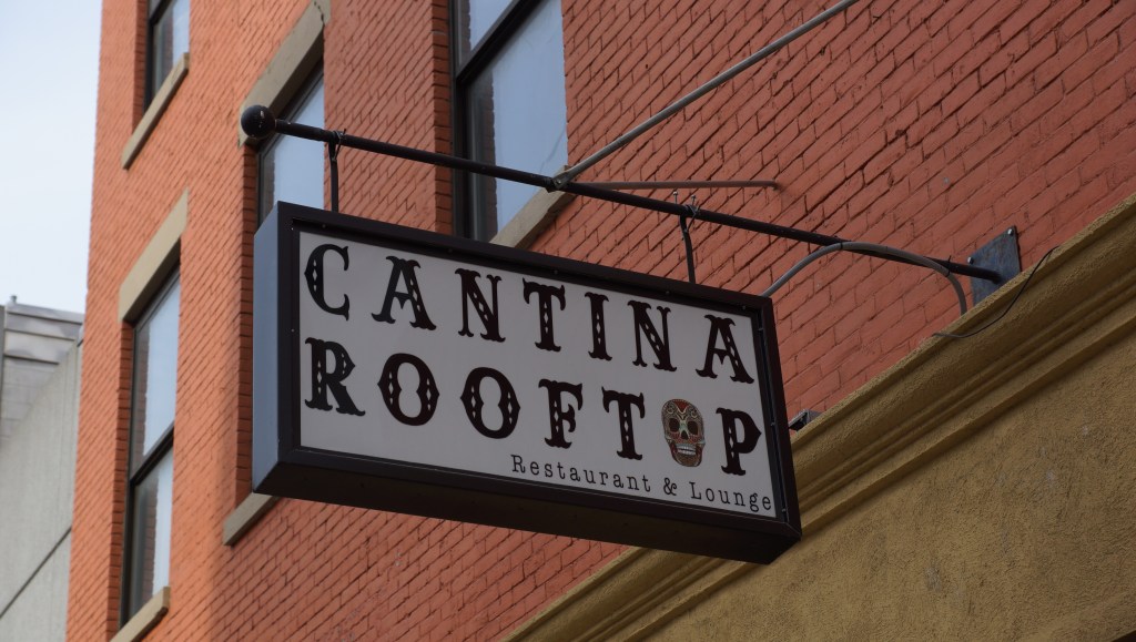Cantina Rooftop es uno de los tres locales que aloja el edificio del club Stage 48 en Manhattan, del empresario Pedro Zamora./Gerardo Romo