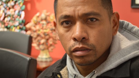 Manuel Armando Cruz es el padre de Leonardo y Alexis, y el esposo de María Herminia Martínez, quienes fueron asesinados en Gage Park en Chicago la semana antepasada.