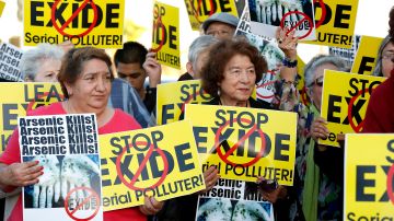 Residentes alrededor de Exide se han venido quejando de la contaminación que emanaba de esa planta desde hace varios años. /AURELIA VENTURA