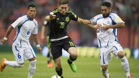 Herrera fue seguido de cerca por el conjunto italiano durante el partido contra Benfica.