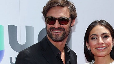 No hay duda de que esta pareja sabe cómo mantener la armonía en su romance.