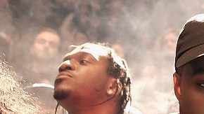 Al parecer las aventuras empresariales de Kanye West le han dado más problemas de las que se pensaban.