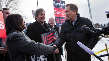 El precandidato presidencial republicano John Kasich, gobernador de Ohio, está fuerte en las encuestas de New Hampshire.