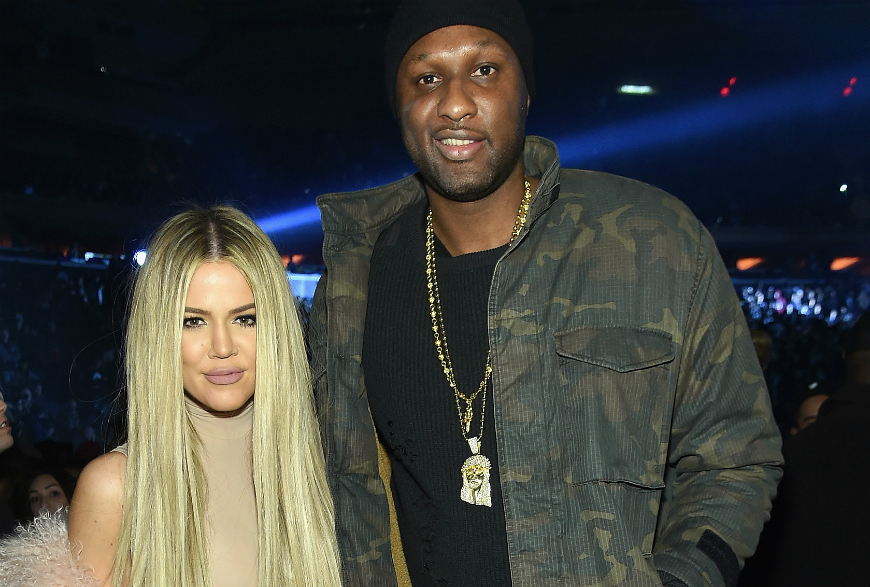 La primera aparición pública de Lamar tras su ingreso en el hospital por sobredosis el pasado octubre, fue para acudir al desfile de moda de moda de su ex cuñado, Kanye West.