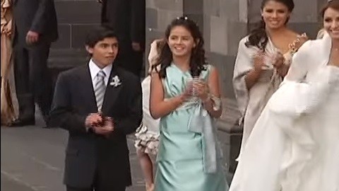Angélica Rivera y Enrique Peña Nieto tras contraer matrimonio en noviembre de 2010.
