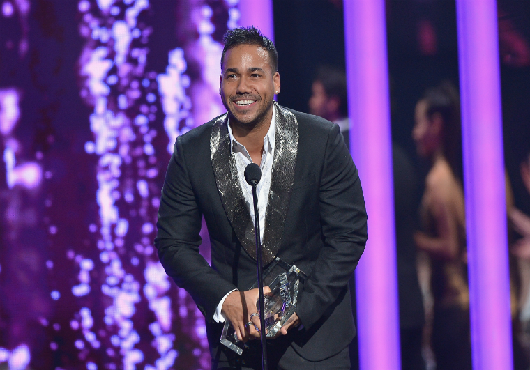 Romeo Santos Y Enrique Iglesias Máximos Favoritos Para Los Premios