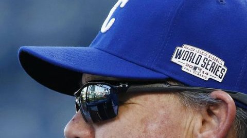 Royals decidió extender el contrato de su piloto.