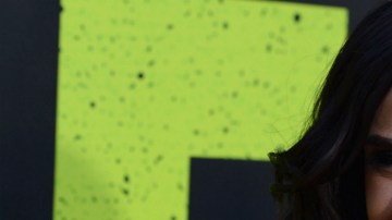 La actriz será, junto a Jaime Camil, la única latina en prestar su voz a la versión original de la película "The Secret Life of Pets", cuyo estreno se prevé para el próximo verano.