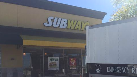 Una mujer fue arrestada luego de abandonar su bebé en un baño de Subway.