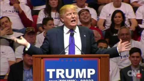 trump rally nevada heckler